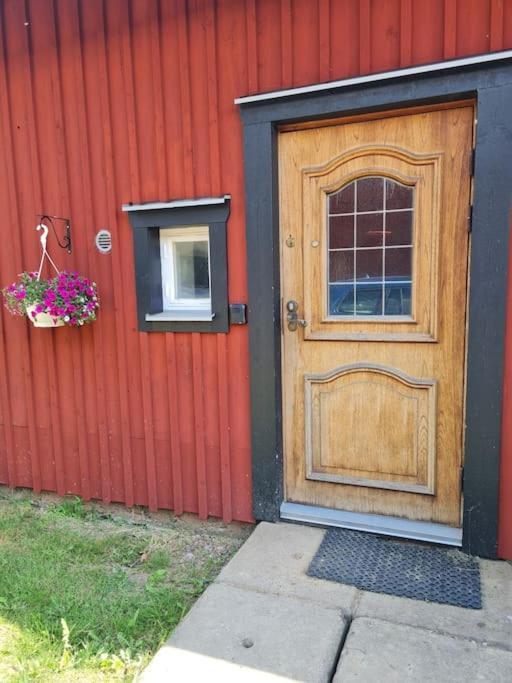 Lantligt Boende I Magasin Motala Bagian luar foto